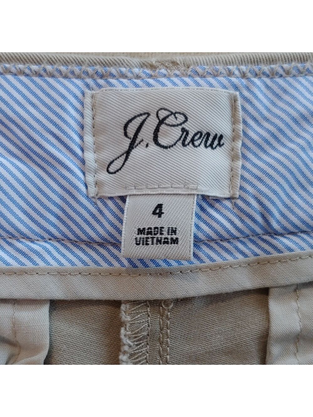 J. Crew 5" Khaki Cotton Stretch Chino Shorts in Women's Size 4 - Picture 11 of 17